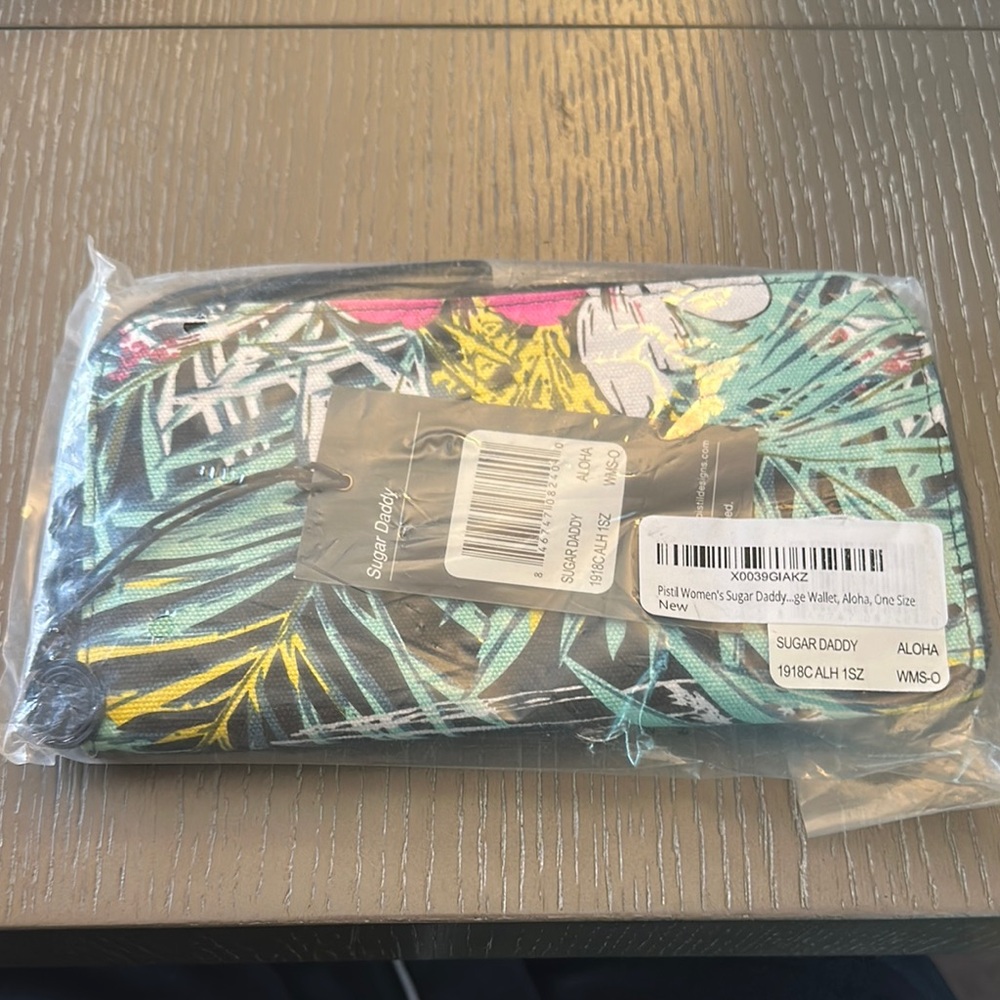 Pistil Sugar Daddy Aloha Wallet with Tropical Print